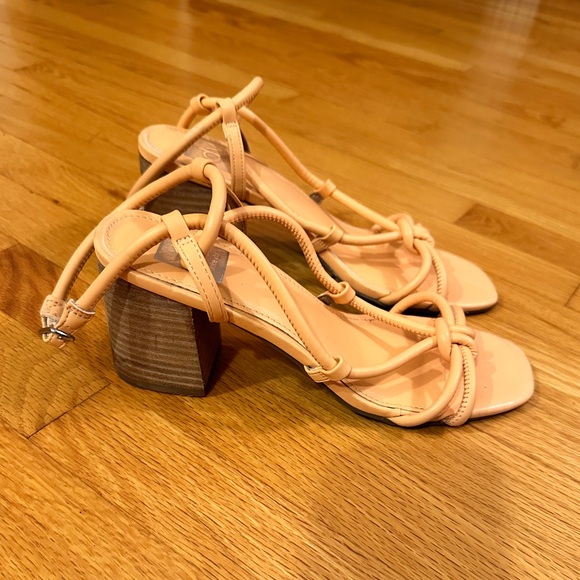 Dolce Vita - Peach Orange Chic Strappy Sandals with Chunky Heel - US 7.5 - Picture 7 of 7